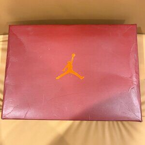 JORDAN DENIM SNEAKERS 7.5 WOMENS